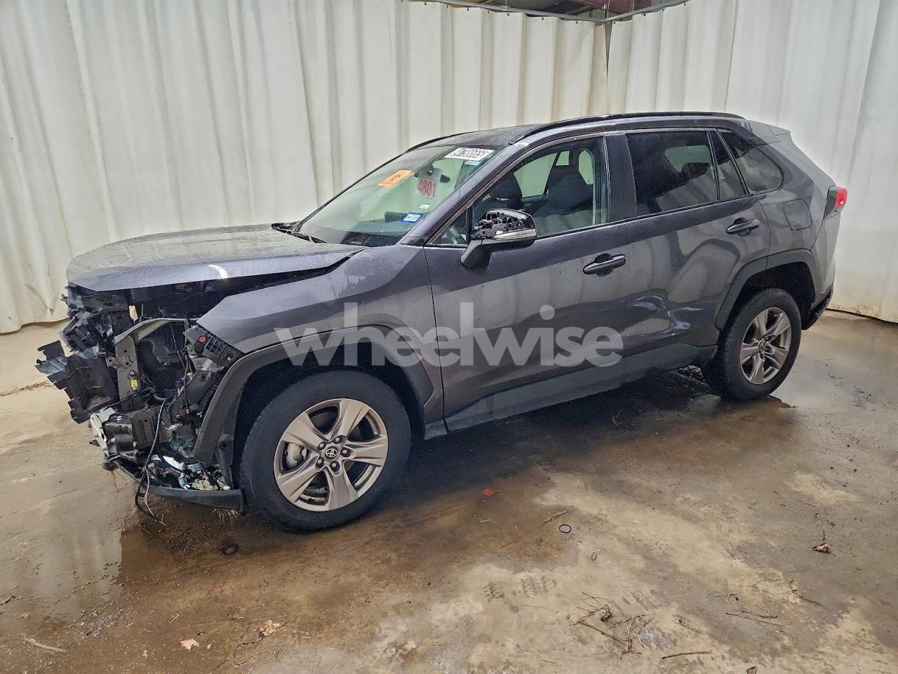 2025 TOYOTA RAV4 XLE (VIN 2T3W1RFV7SC330670) main photo