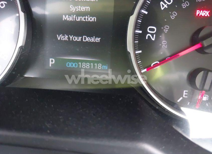 Photo 15 of 2020 Toyota Rav4 XLE (VIN 2T3W1RFV8LC053206)