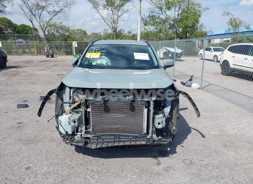 Photo 12 of 2020 Toyota Rav4 XLE (VIN 2T3W1RFV8LC058714)