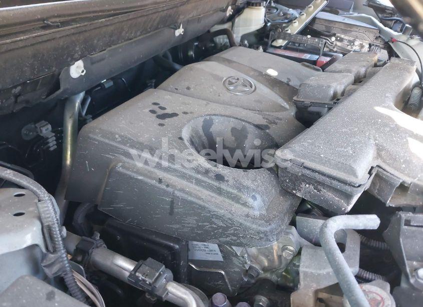 Photo 10 of 2020 Toyota Rav4 (VIN 2T3W1RFV8LW062714)
