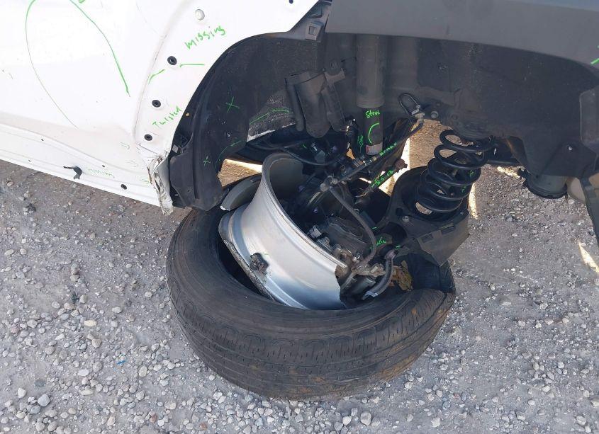 Photo 17 of 2021 Toyota Rav4 XLE (VIN 2T3W1RFV8MC091620)