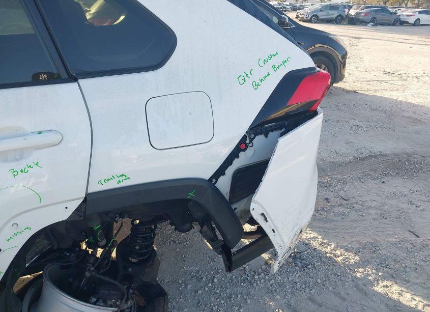 Photo 19 of 2021 Toyota Rav4 XLE (VIN 2T3W1RFV8MC091620)