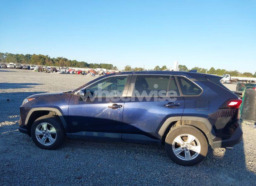 Photo 15 of 2021 Toyota Rav4 XLE (VIN 2T3W1RFV8MW111251)