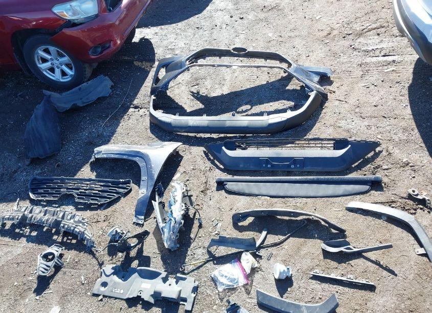 Photo 12 of 2021 Toyota Rav4 XLE (VIN 2T3W1RFV8MW126686)