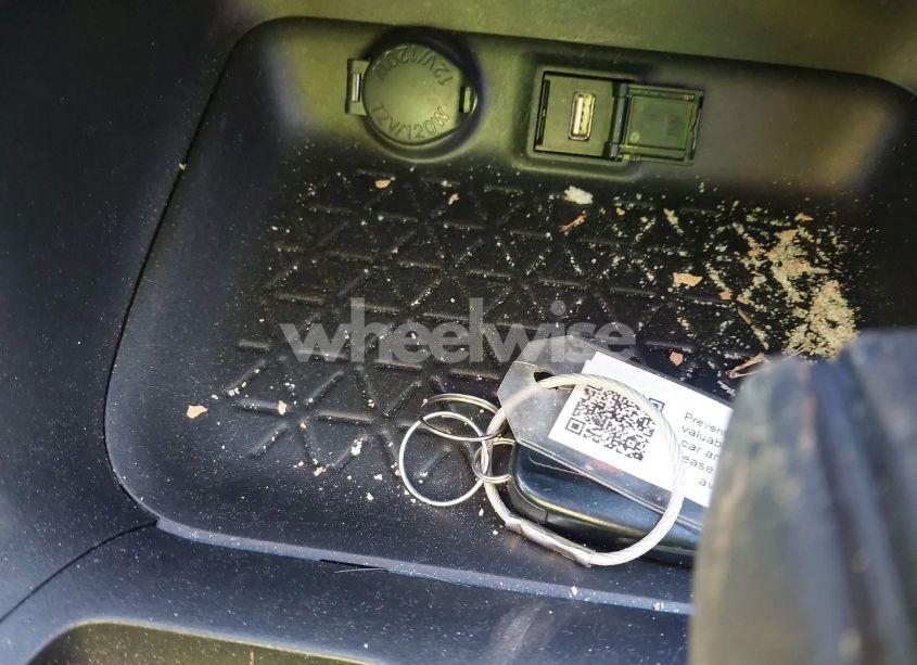 Photo 11 of 2021 Toyota Rav4 XLE (VIN 2T3W1RFV8MW131497)