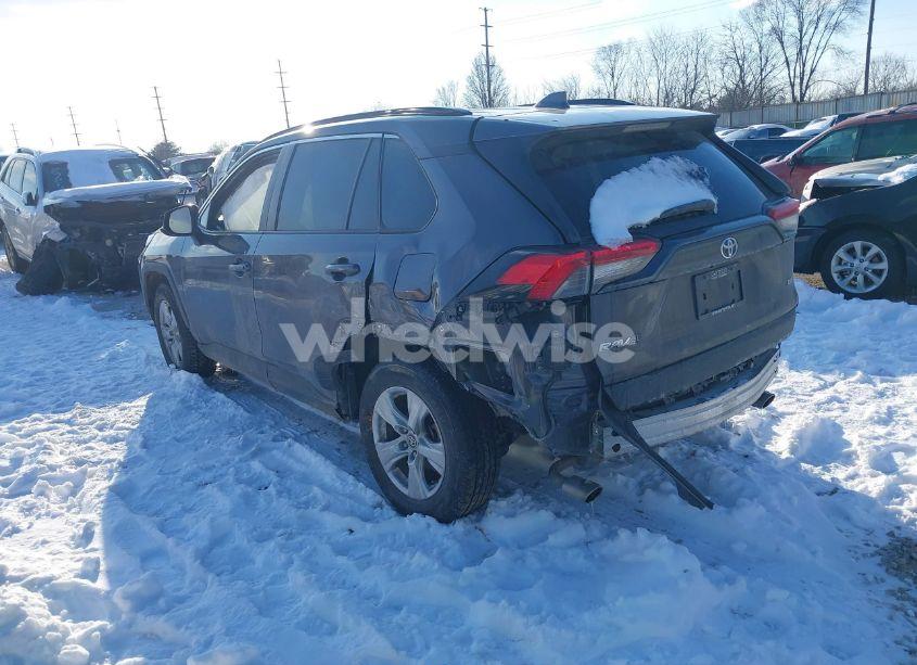 Photo 14 of 2021 Toyota Rav4 XLE (VIN 2T3W1RFV8MW131497)