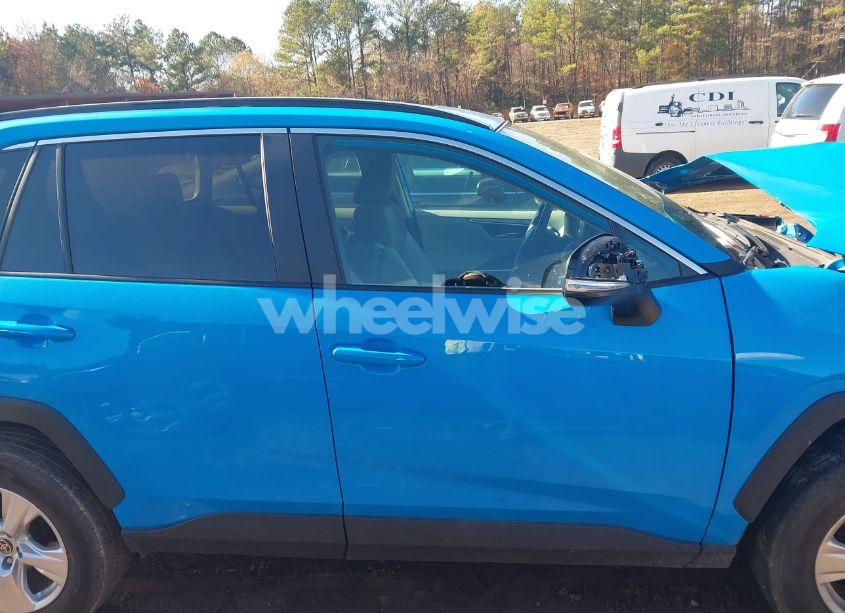 Photo 13 of 2021 Toyota Rav4 XLE (VIN 2T3W1RFV8MW167271)