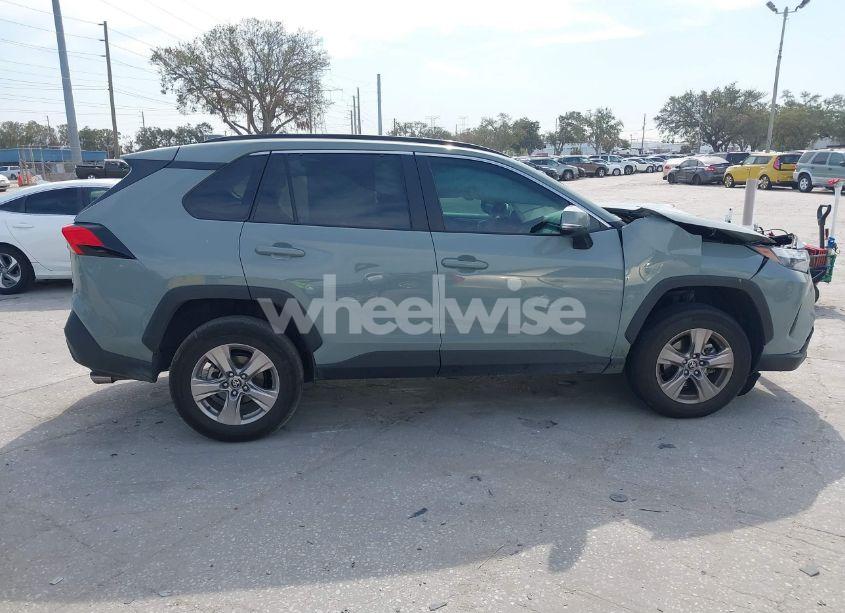 Photo 13 of 2022 Toyota Rav4 XLE (VIN 2T3W1RFV8NW203056)