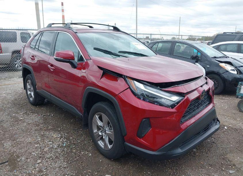 2023 Toyota Rav4 XLE (VIN 2T3W1RFV8PW258982) main photo