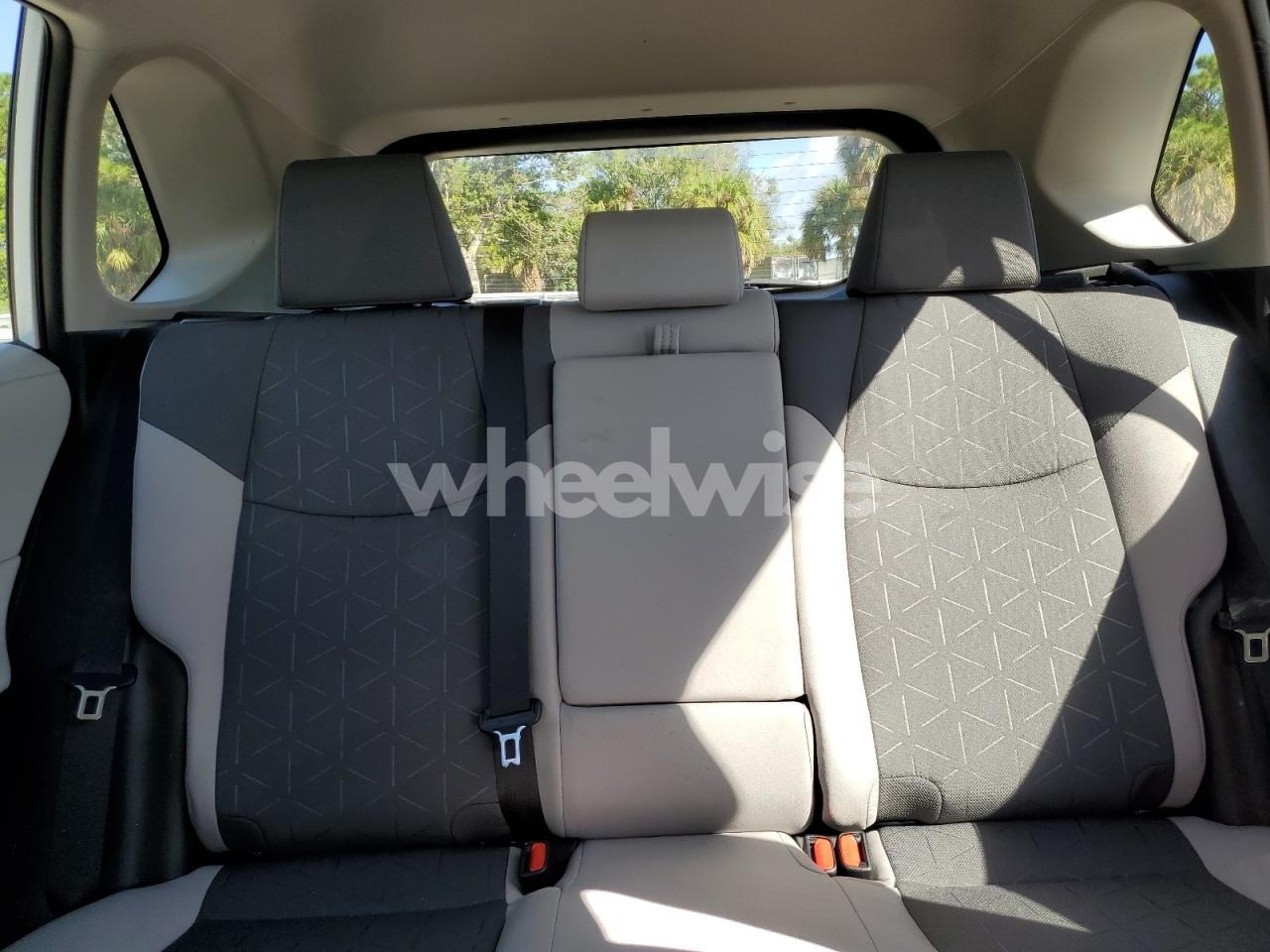 Photo 10 of 2024 TOYOTA RAV4 XLE (VIN 2T3W1RFV8RC282185)