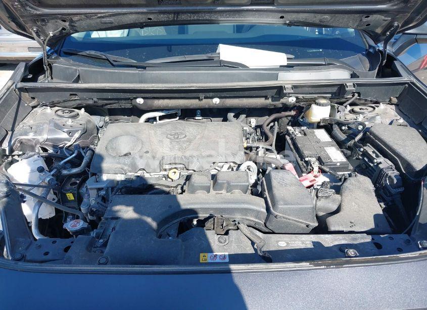 Photo 10 of 2024 Toyota Rav4 XLE (VIN 2T3W1RFV8RW304667)