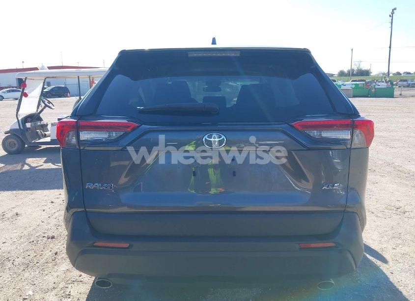 Photo 16 of 2024 Toyota Rav4 XLE (VIN 2T3W1RFV8RW304667)