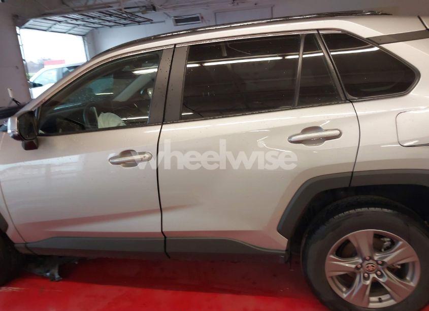 Photo 14 of 2024 Toyota Rav4 XLE (VIN 2T3W1RFV8RW318780)