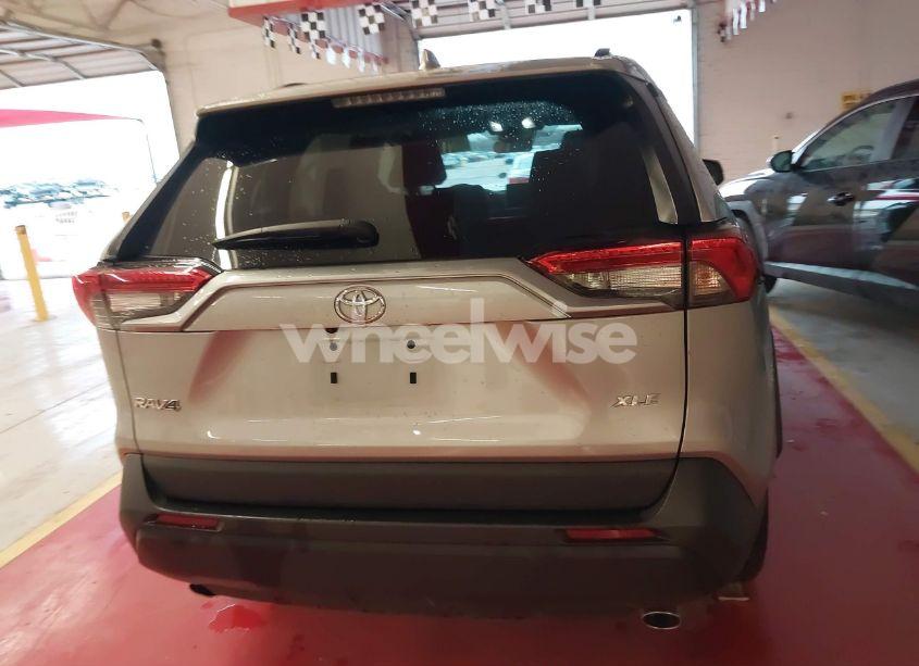 Photo 16 of 2024 Toyota Rav4 XLE (VIN 2T3W1RFV8RW318780)