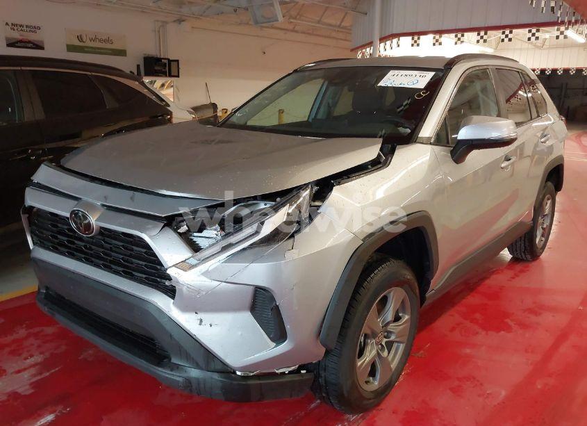 Photo 2 of 2024 Toyota Rav4 XLE (VIN 2T3W1RFV8RW318780)