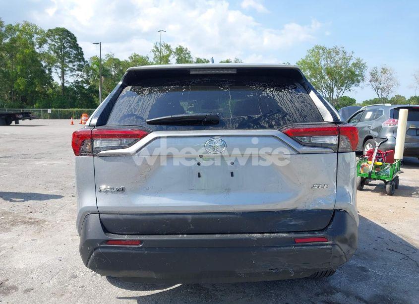 Photo 17 of 2024 Toyota Rav4 XLE (VIN 2T3W1RFV8RW345106)