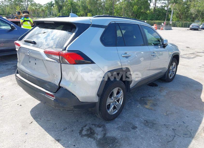 Photo 4 of 2024 Toyota Rav4 XLE (VIN 2T3W1RFV8RW345106)
