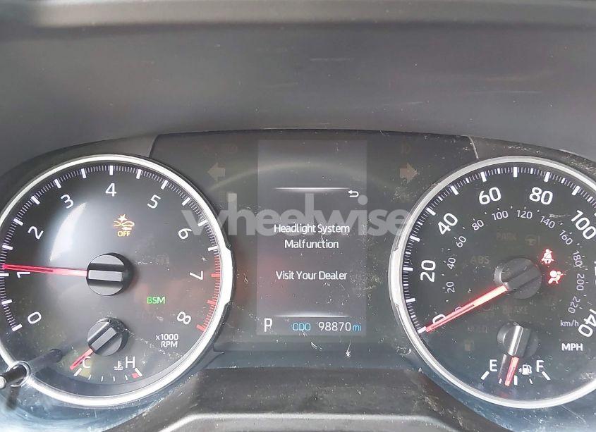 Photo 7 of 2019 Toyota Rav4 XLE (VIN 2T3W1RFV9KC009374)