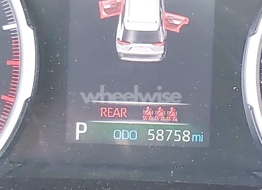 Photo 15 of 2019 Toyota Rav4 XLE (VIN 2T3W1RFV9KW021118)