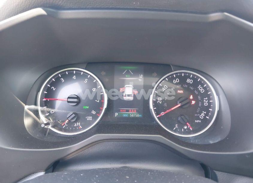 Photo 7 of 2019 Toyota Rav4 XLE (VIN 2T3W1RFV9KW021118)