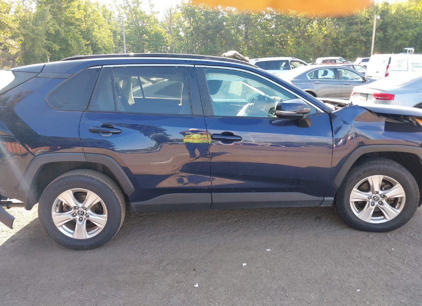 Photo 12 of 2020 Toyota Rav4 XLE/XLE PREMIUM (VIN 2T3W1RFV9LC044434)