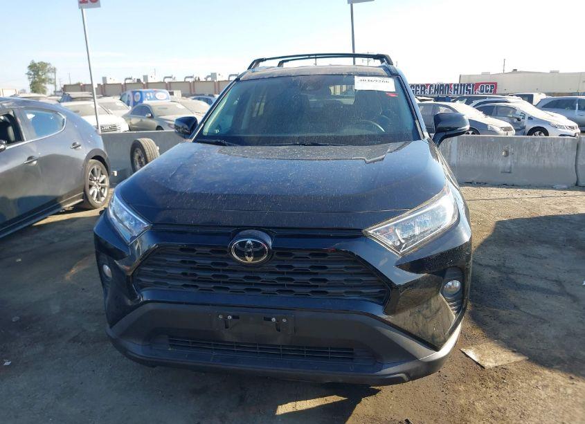 Photo 12 of 2020 Toyota Rav4 XLE (VIN 2T3W1RFV9LW073043)