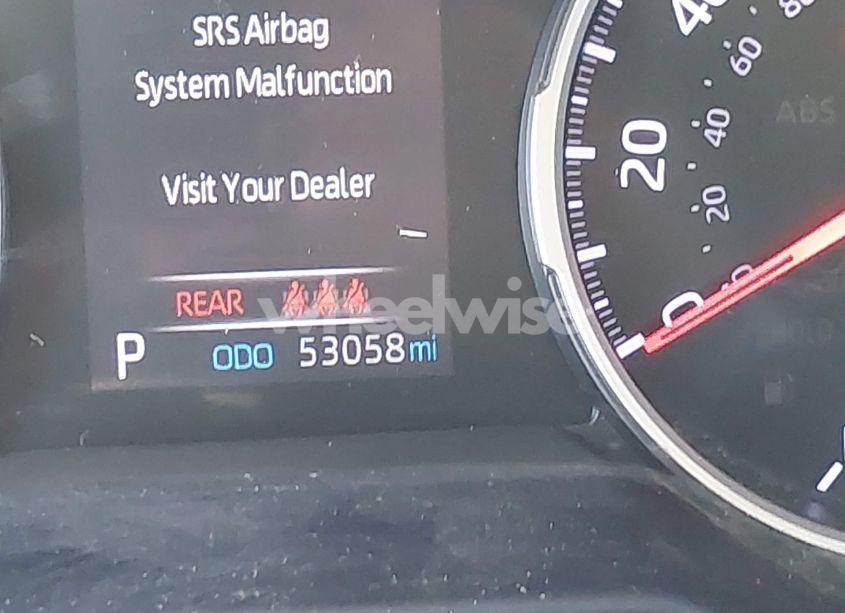 Photo 16 of 2020 Toyota Rav4 XLE (VIN 2T3W1RFV9LW090537)