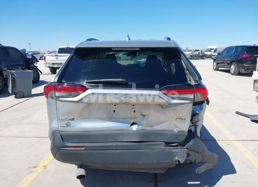 Photo 17 of 2020 Toyota Rav4 XLE (VIN 2T3W1RFV9LW090537)