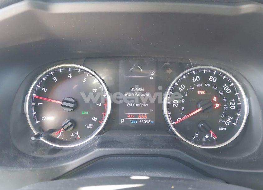 Photo 7 of 2020 Toyota Rav4 XLE (VIN 2T3W1RFV9LW090537)