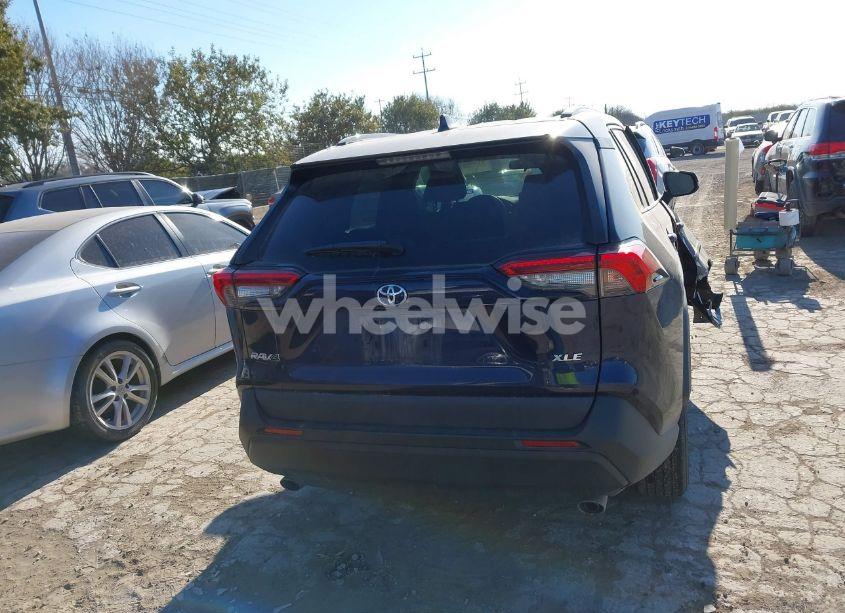 Photo 16 of 2020 Toyota Rav4 XLE (VIN 2T3W1RFV9LW097763)