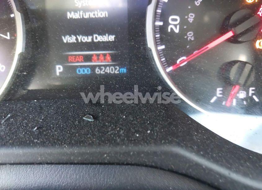 Photo 16 of 2020 Toyota Rav4 (VIN 2T3W1RFV9LW102721)