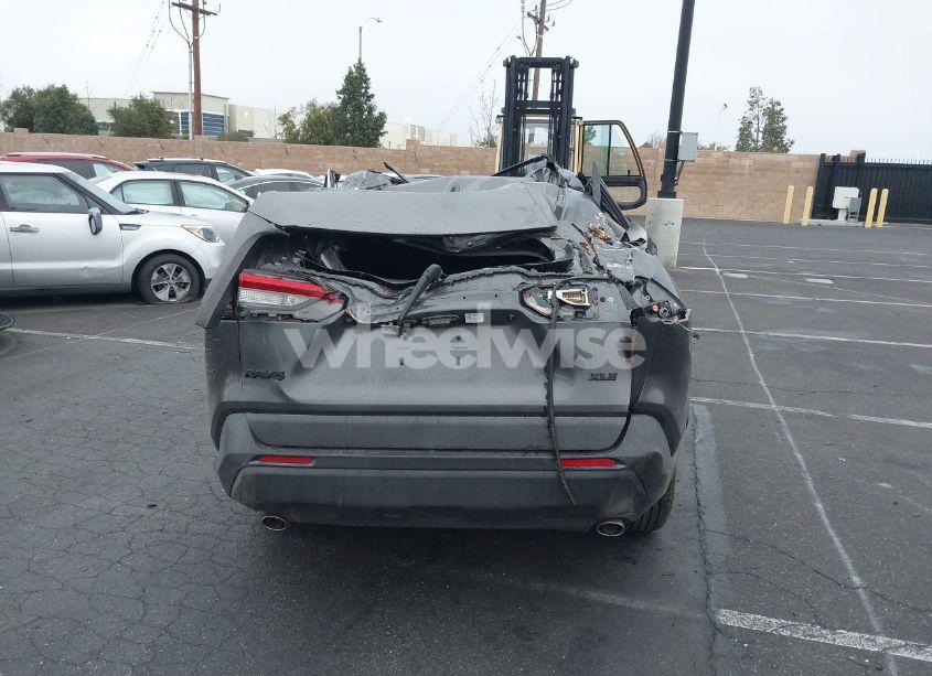Photo 17 of 2020 Toyota Rav4 (VIN 2T3W1RFV9LW102721)