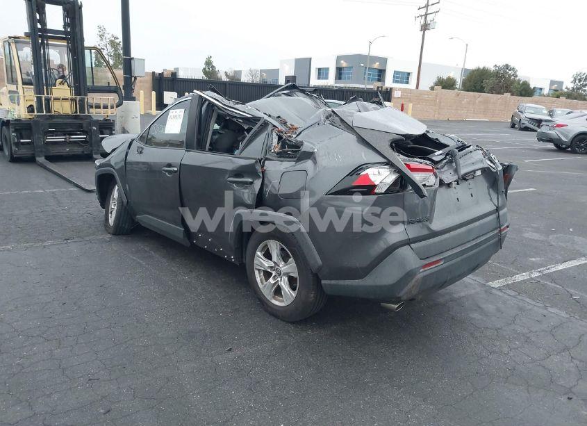 Photo 3 of 2020 Toyota Rav4 (VIN 2T3W1RFV9LW102721)