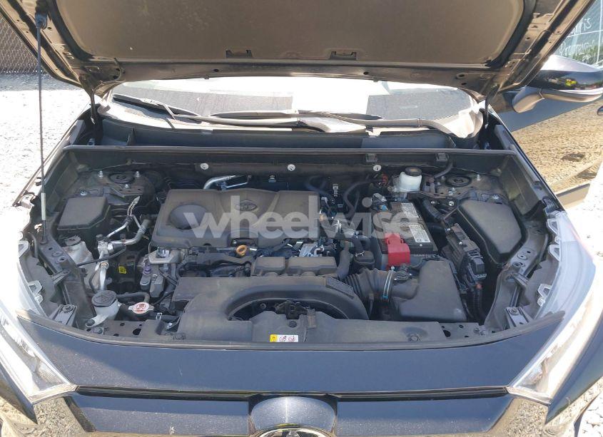 Photo 10 of 2021 Toyota Rav4 XLE (VIN 2T3W1RFV9MC136466)