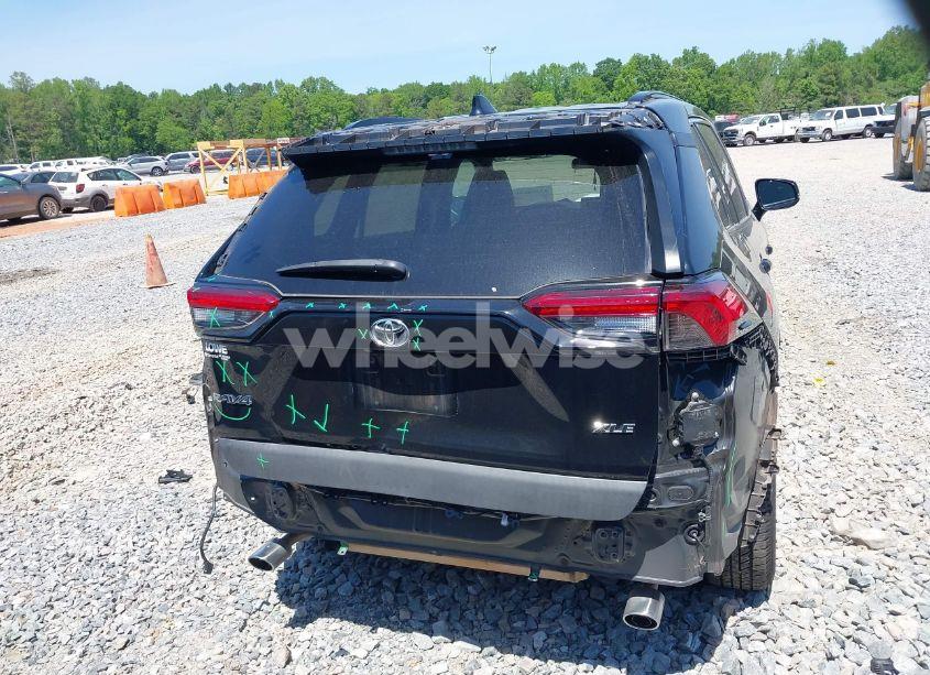 Photo 17 of 2021 Toyota Rav4 XLE (VIN 2T3W1RFV9MC136466)