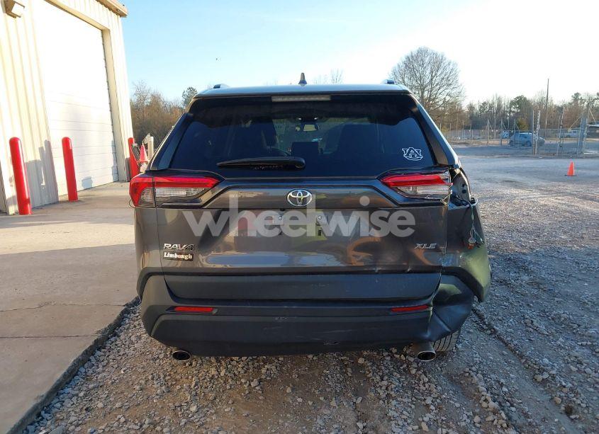 Photo 16 of 2022 Toyota Rav4 XLE (VIN 2T3W1RFV9NC187550)