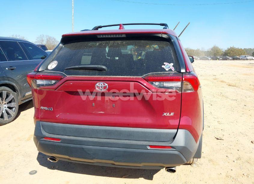 Photo 16 of 2022 Toyota Rav4 XLE (VIN 2T3W1RFV9NW186218)