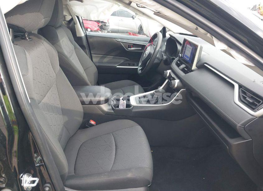 Photo 5 of 2023 Toyota Rav4 XLE (VIN 2T3W1RFV9PW286693)