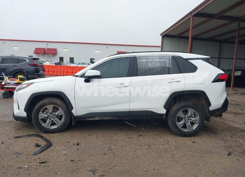 Photo 14 of 2024 Toyota Rav4 XLE (VIN 2T3W1RFV9RC298637)