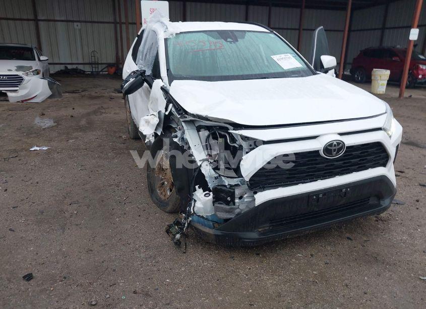 Photo 6 of 2024 Toyota Rav4 XLE (VIN 2T3W1RFV9RC298637)