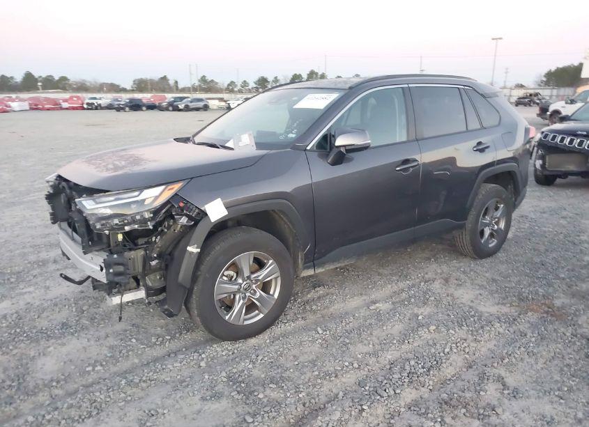 Photo 2 of 2024 Toyota Rav4 XLE (VIN 2T3W1RFV9RW303530)