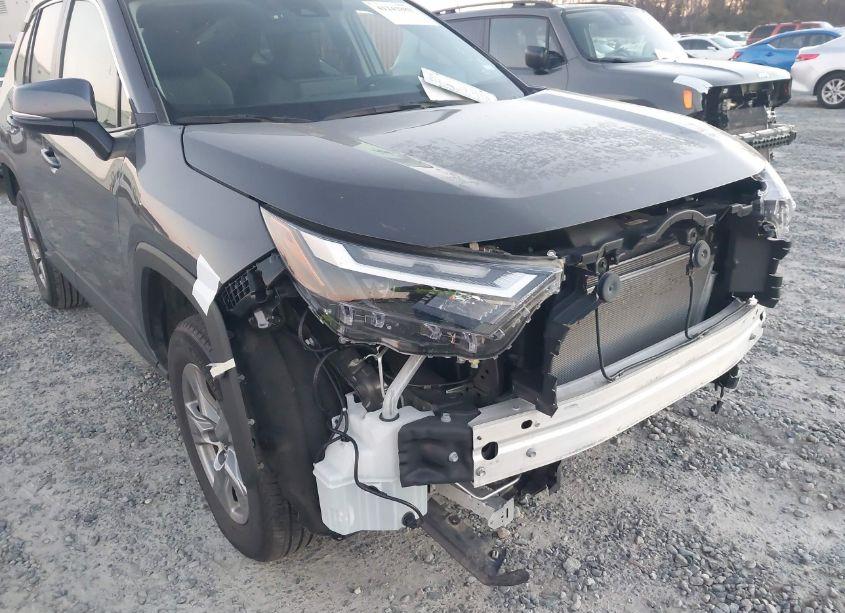 Photo 6 of 2024 Toyota Rav4 XLE (VIN 2T3W1RFV9RW303530)