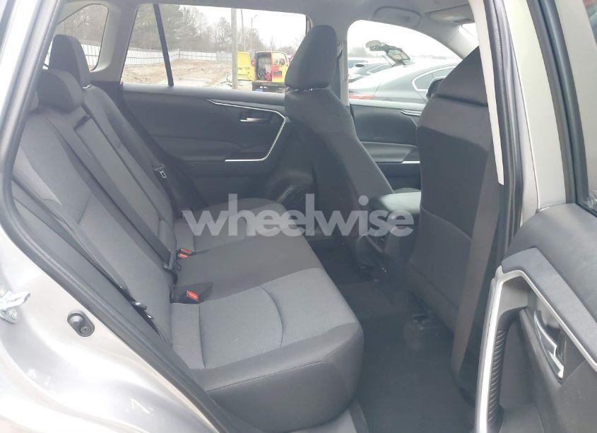 Photo 8 of 2025 Toyota Rav4 XLE (VIN 2T3W1RFV9SC304653)