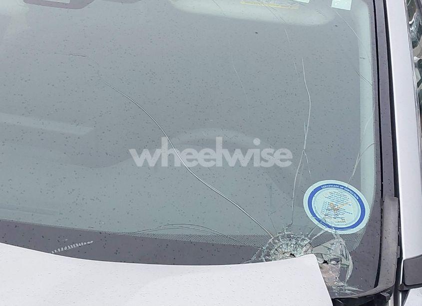 Photo 18 of 2020 Toyota Rav4 XLE (VIN 2T3W1RFVXLC053224)