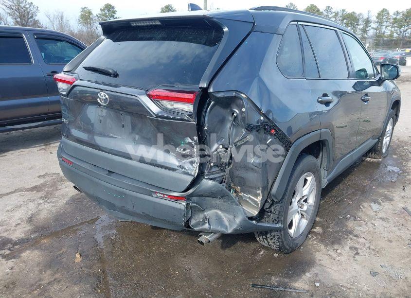 Photo 6 of 2021 Toyota Rav4 XLE (VIN 2T3W1RFVXMW104236)