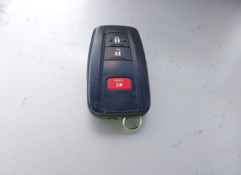 Photo 11 of 2022 Toyota Rav4 XLE (VIN 2T3W1RFVXNW190830)