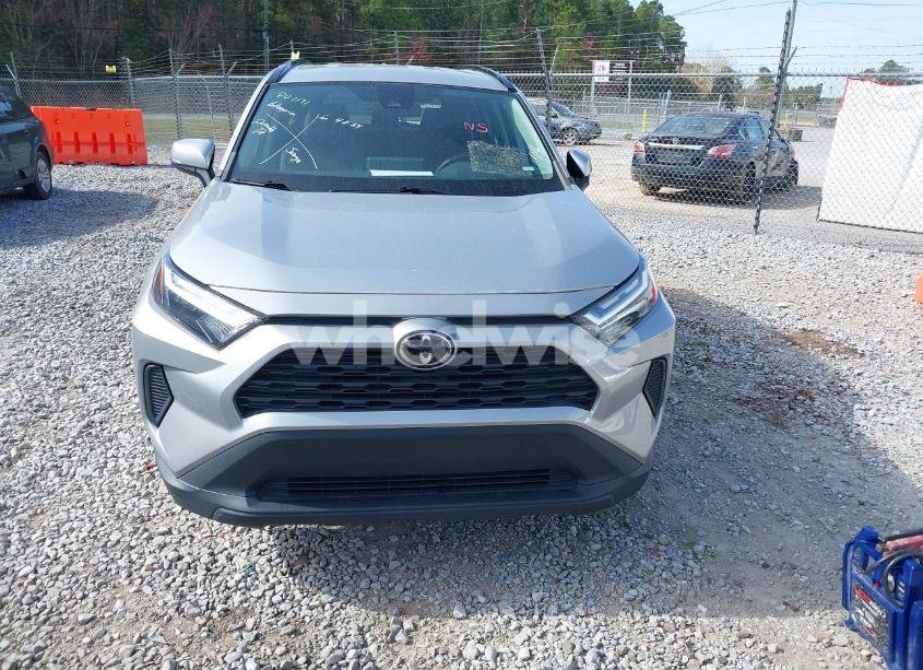 Photo 12 of 2022 Toyota Rav4 XLE (VIN 2T3W1RFVXNW191038)