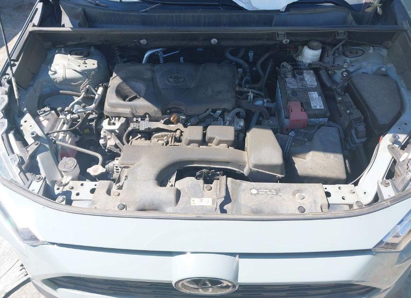 Photo 10 of 2022 Toyota Rav4 XLE (VIN 2T3W1RFVXNW191198)