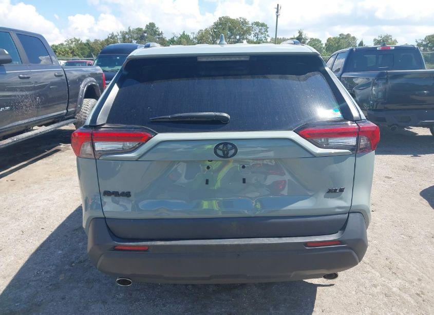 Photo 16 of 2022 Toyota Rav4 XLE (VIN 2T3W1RFVXNW191198)