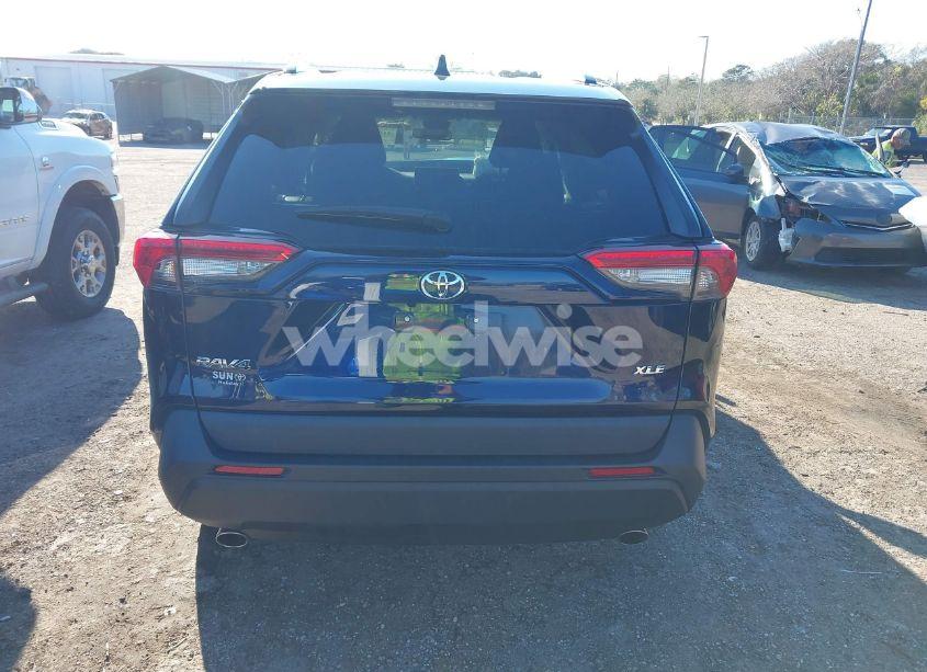 Photo 16 of 2022 Toyota Rav4 XLE (VIN 2T3W1RFVXNW202359)